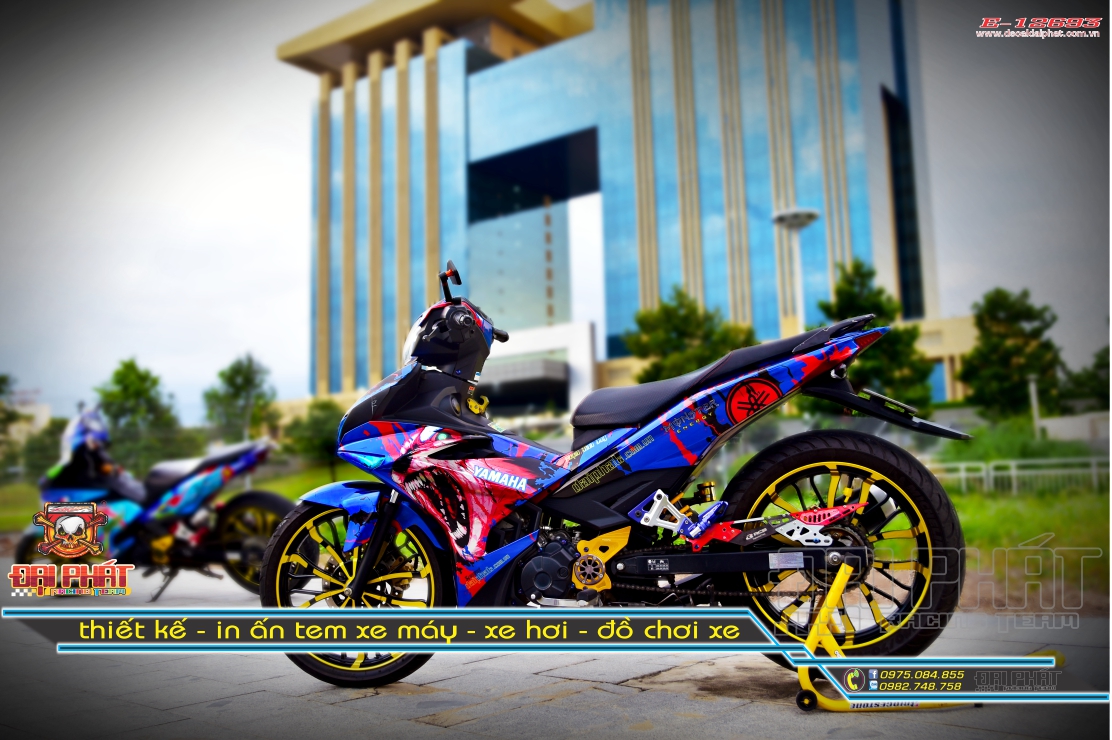 Tem-xe-Exciter-150-cho-soi-xanh-do
