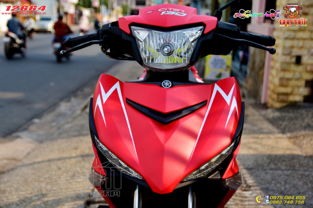 tem-trum-exciter-150-do-trang