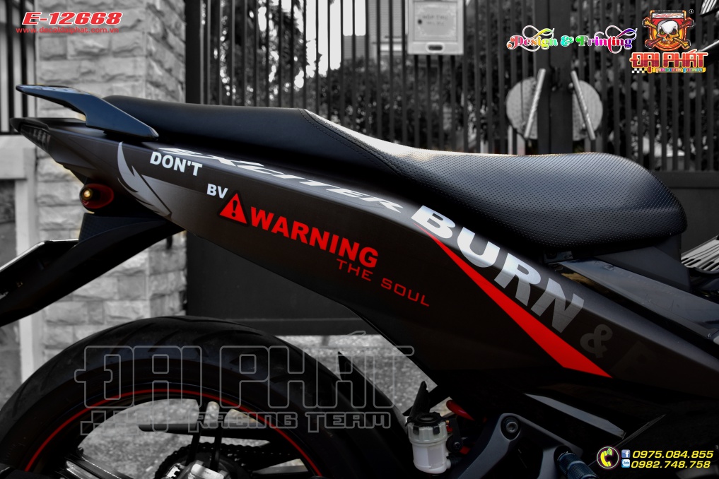 Tem Trùm Exciter 150 Revolution Đen Nhám