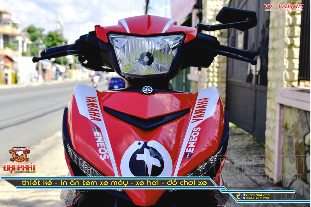 tem-trum-xe-ex150-trang-do