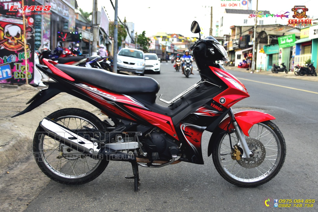 http://decaldaiphat.com.vn/san-pham/tem-che-xe-may/yamaha/exciter-2010