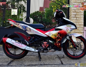 Tem Trùm Xe Exciter 150 Fantasy Trắng Đỏ
