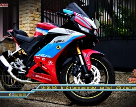 Tem Trùm Xe R15 HP4 Đỏ Xanh Bạc