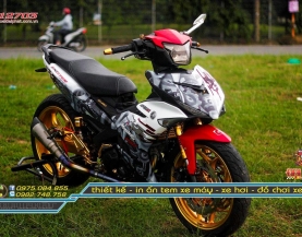 Tem Trùm Xe Exciter 150 Đỏ Trắng Bạc
